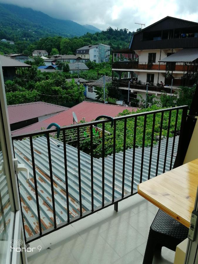 غاغرا Orhidea Guest House المظهر الخارجي الصورة